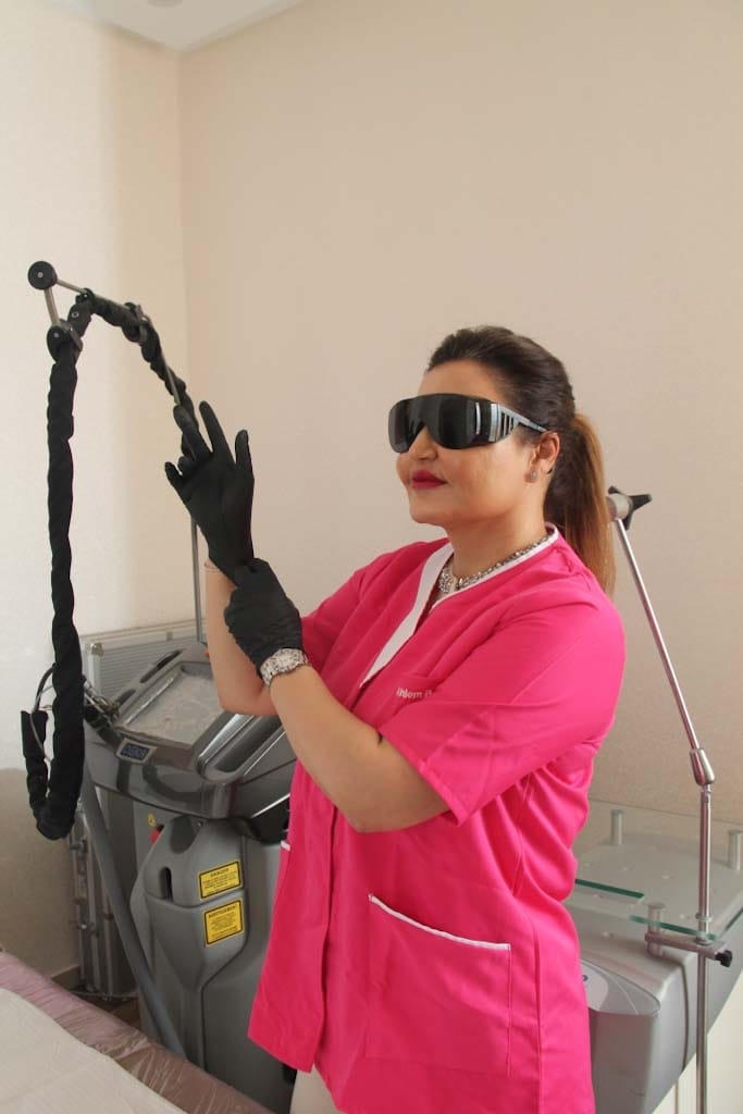Laser Alexandrite - Dr Ahlem Beltaief, Djerba